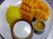 A picture of mango sticky rice