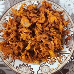 A picture of Pyaaz ki Pakodi.