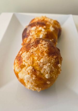 Una foto de Bollos suizos de calabaza con vainilla