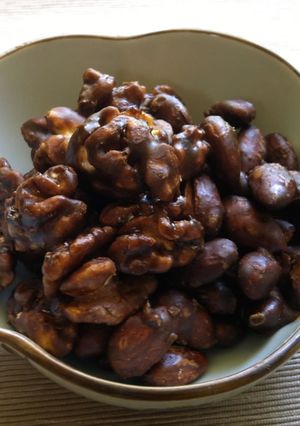 A picture of Muscovado Coated Nuts.