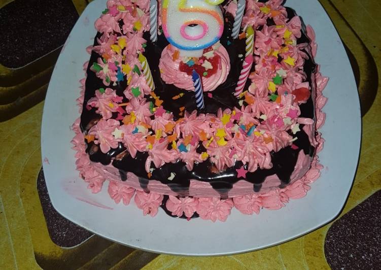 Langkah Mudah untuk Membuat Birthday cake brownis, Sempurna