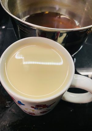 Hình của món Masala chai tea - Trà Masala chai Ấn Độ.