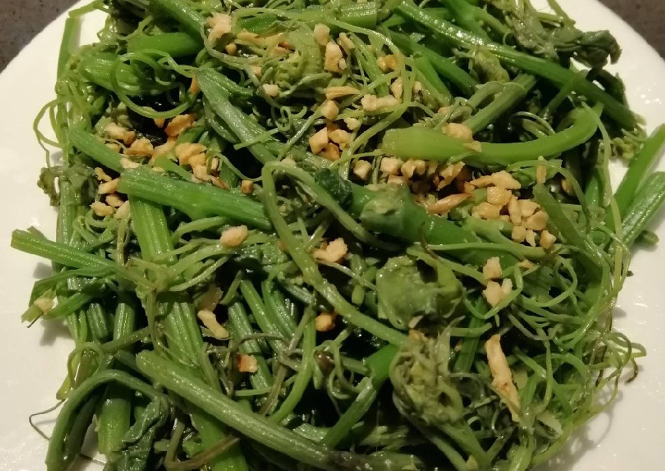 Sauteed Leafy Veges