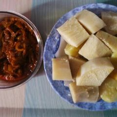 A picture of Yam and garden egg sauce.