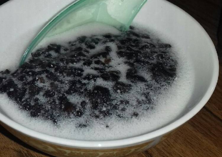 Bubur ketan hitam favorite keluarga