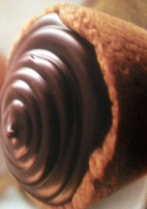 A picture of chocolate grenache tarts.