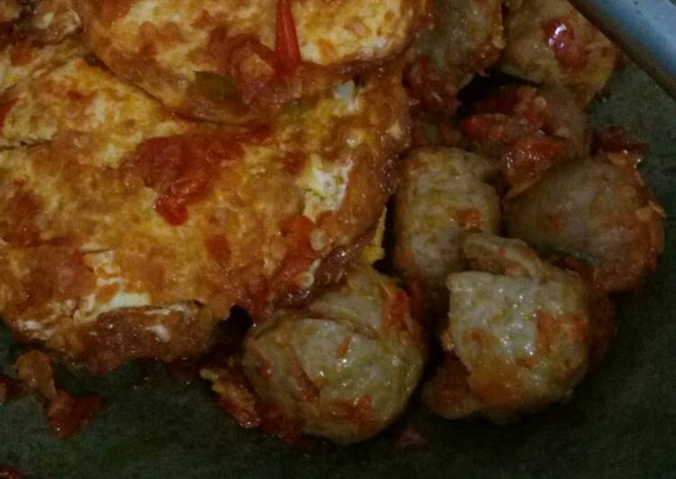 Bakso & Telur Balado