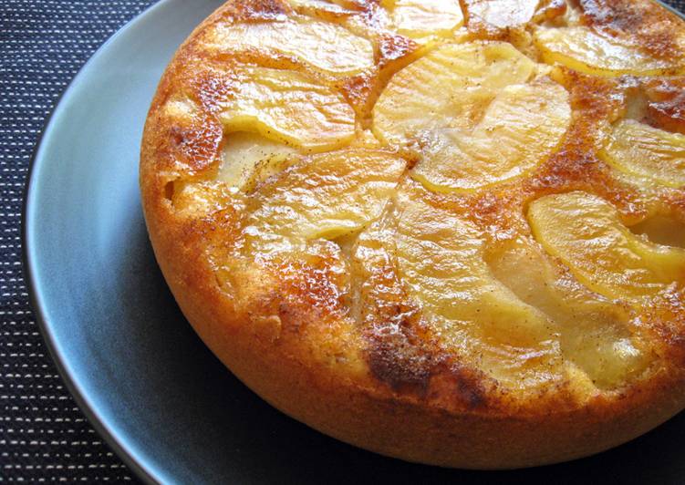 Rice Cooker Apple Upside-down Cake