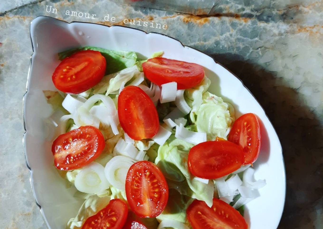 Recipe of Quick Salade laitue tomates cerises 🥗