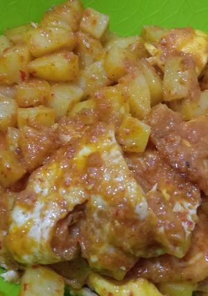 Foto resep Balado kentang telor ceplok