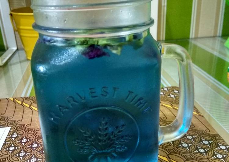 Infused water bunga telang