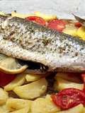Mújol al horno con patatas
