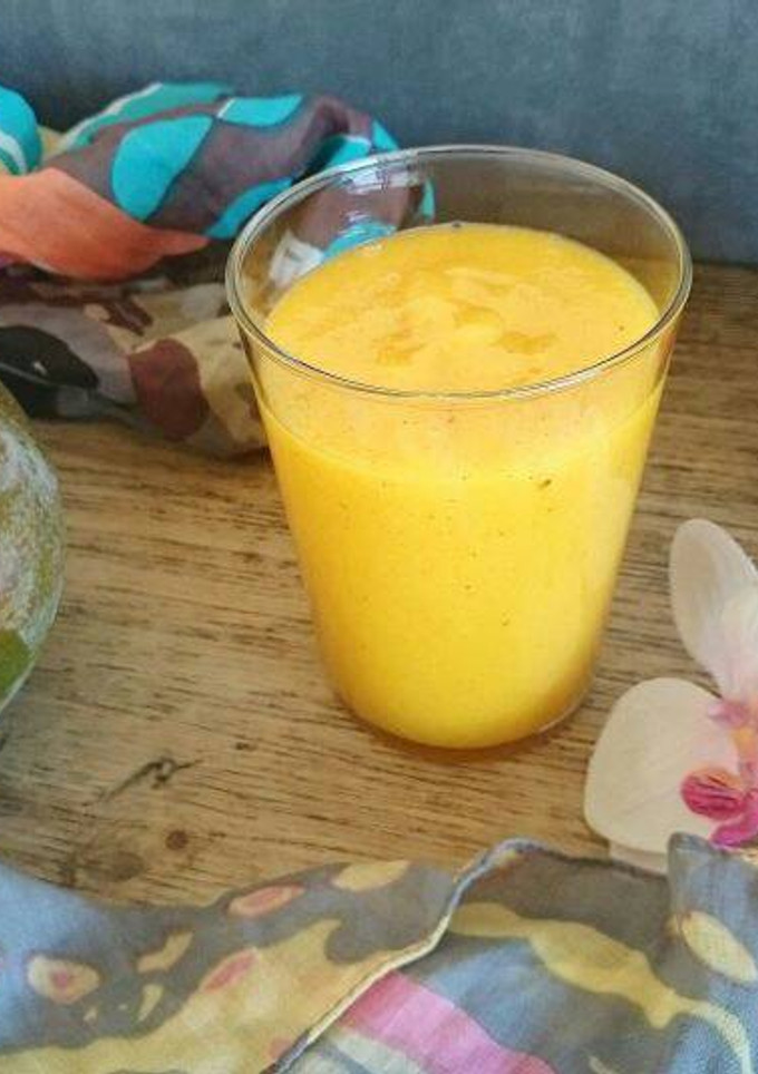 Una foto de Leche dorada de cúrcuma