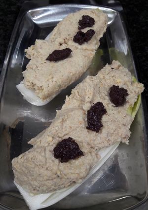Una foto de Montaditos de endivias