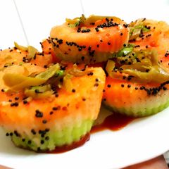 A picture of Tricolor Suji Dhokla muffins.