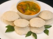 A picture of rice flour idli