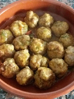 Una foto de Albóndigas con verduritas