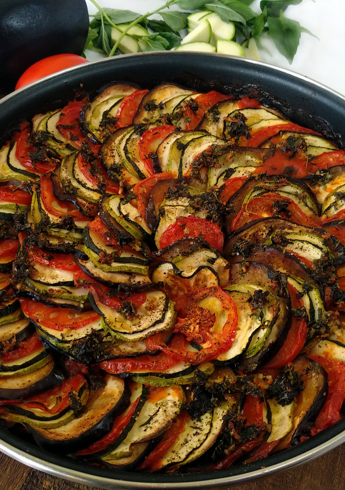 Una foto de TIAN DE VERDURAS O RATATOUILLE {receta francesa}