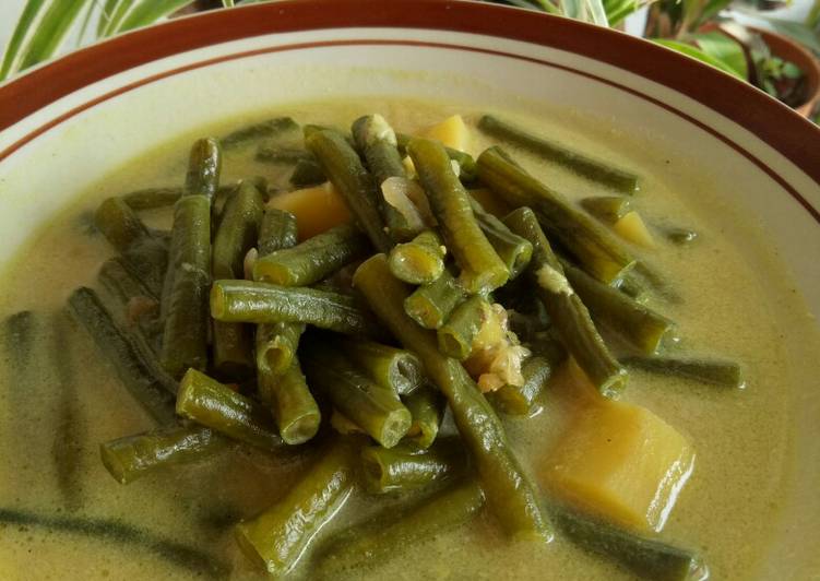 Gule kacang panjang kentang