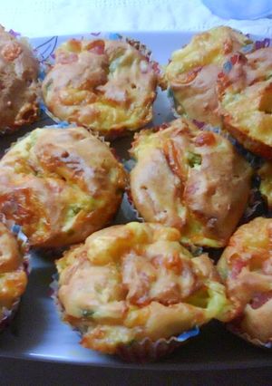 Φωτογραφία της συνταγής Muffins με παριζάκι