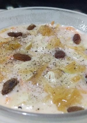 A picture of Apple & carrots sweet curd (Navratri vrat special).