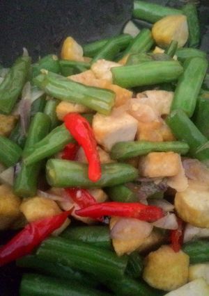 Foto resep Tumis buncis tahu kuning