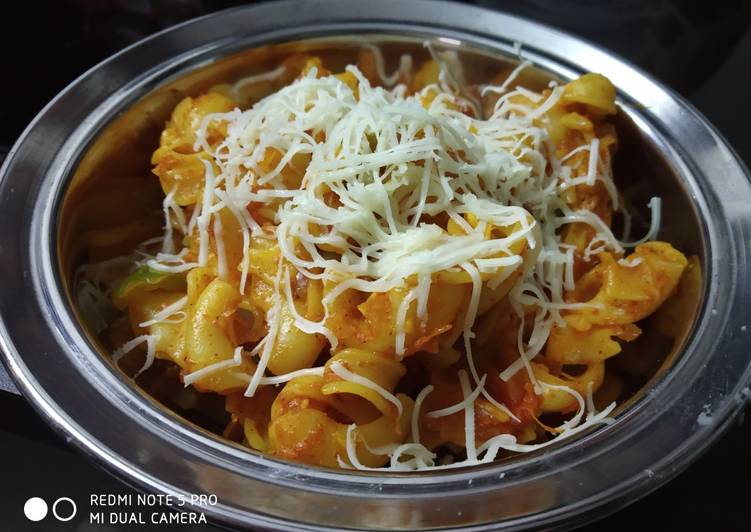 Recipe of Tasty Red sauce macaroni pasta