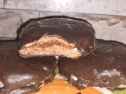 Una foto de galleta de alfajor