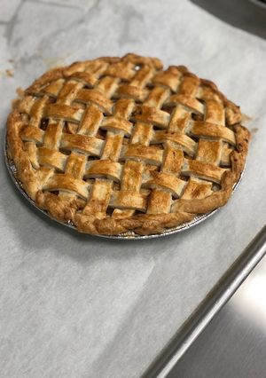 A picture of Delicious Apple Pie For Alex !😋.