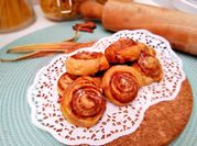 Gambar puff pastry cinnamon roll