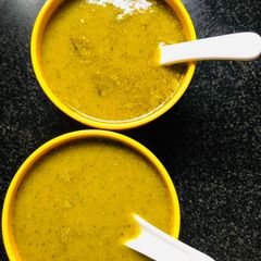 A picture of Spinach soup.