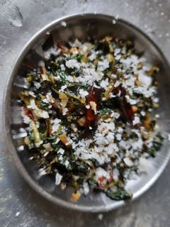 মুলো শাক(Mulo shak recipe in Bengali) রেসিপির প্রধান ছবি