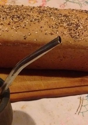 Una foto de Pan de harina integral, avena y semillas