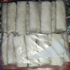 A picture of Chicken Tikka Roll.