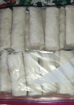 A picture of Chicken Tikka Roll.