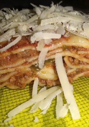 Una foto de Lasagna, lasaña casera