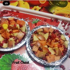 A picture of Fruit chaat.