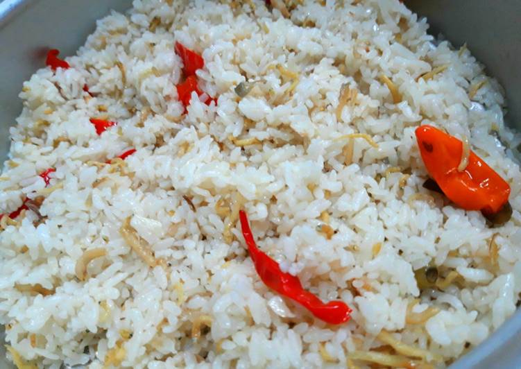 Nasi Liwet Rice Cooker Simple (magic com)