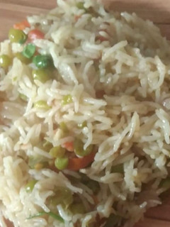 मटर पुलाव (matar pulao recipe in Hindi) रेसिपी मुख्य फोटो