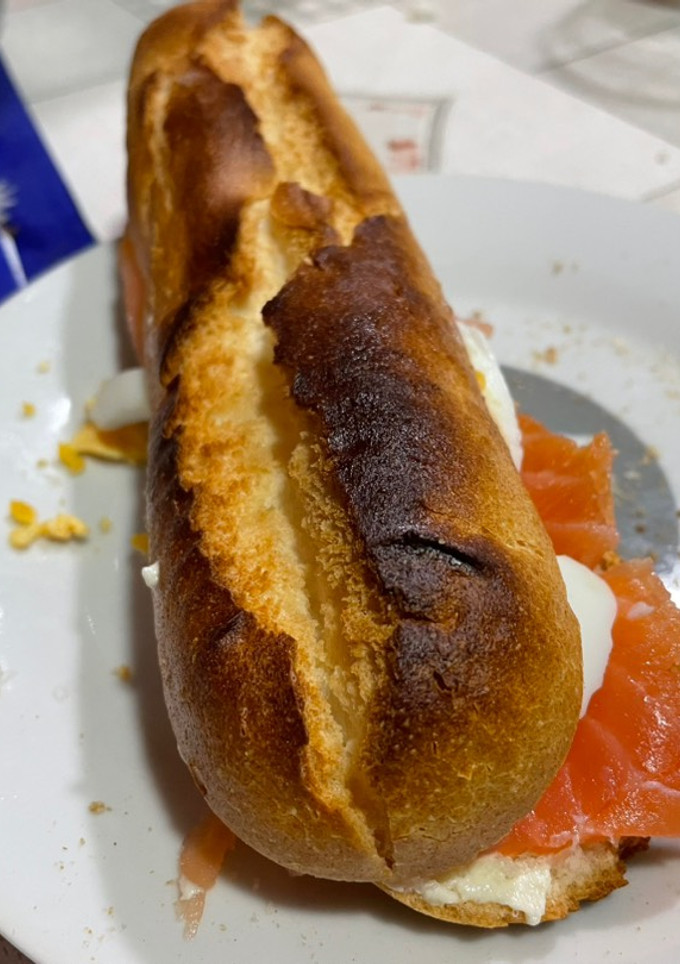 Una foto de Bocadillo Norwegian