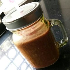 A picture of Pomegranate orange juice.