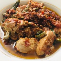 Basil Tomato Creamy Chicken A picture of Basil Tomato Creamy Chicken.