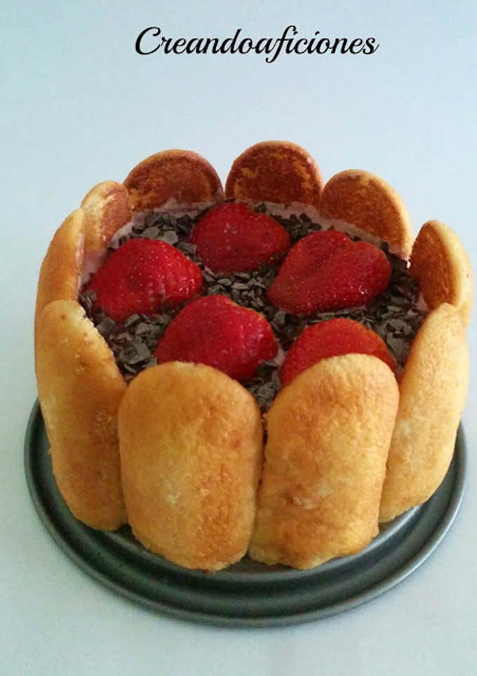 Una foto de Charlotte de fresas