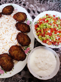 عکسی از دستور رشته پلو با کتلت