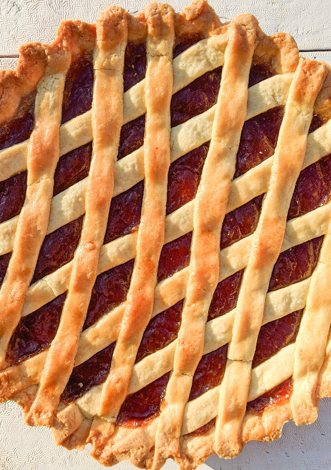 Una foto de Pasta frola de membrillo