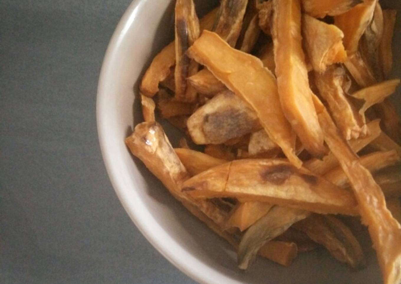 Frites de patate douce au four