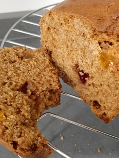 Una foto de Plum cake de frutas confitadas