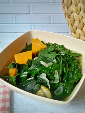 Cara Sederhana Membuat Resep  Sayur Bening Daun Katuk dan Labu Kuning yang Enak Banget, Sempurna