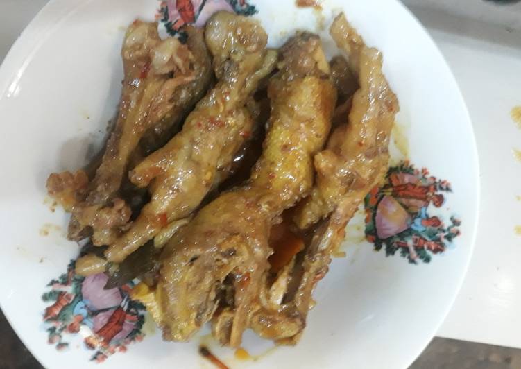 Rica rica kepala cakar tulang ayam