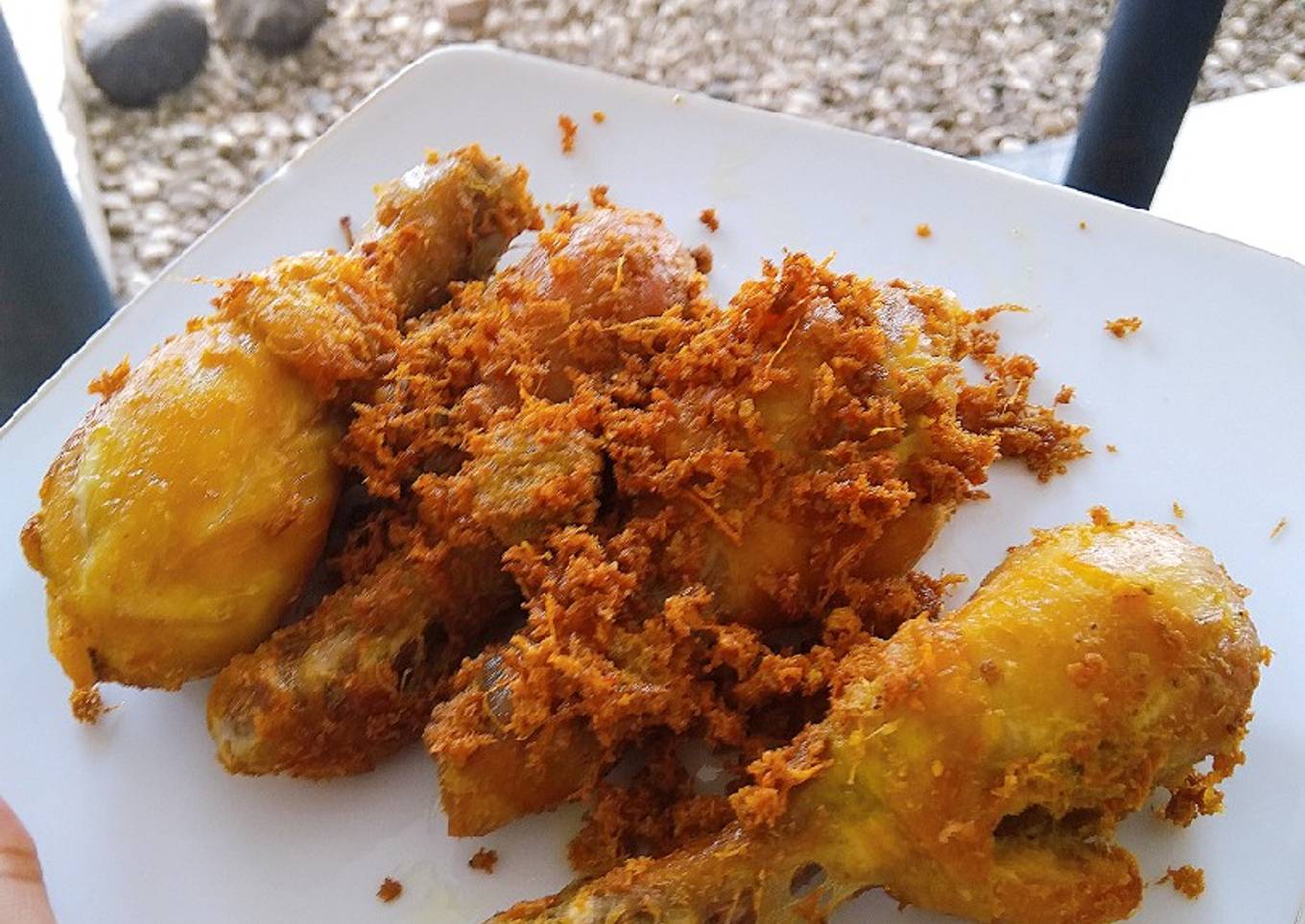 Ayam goreng kremes padang